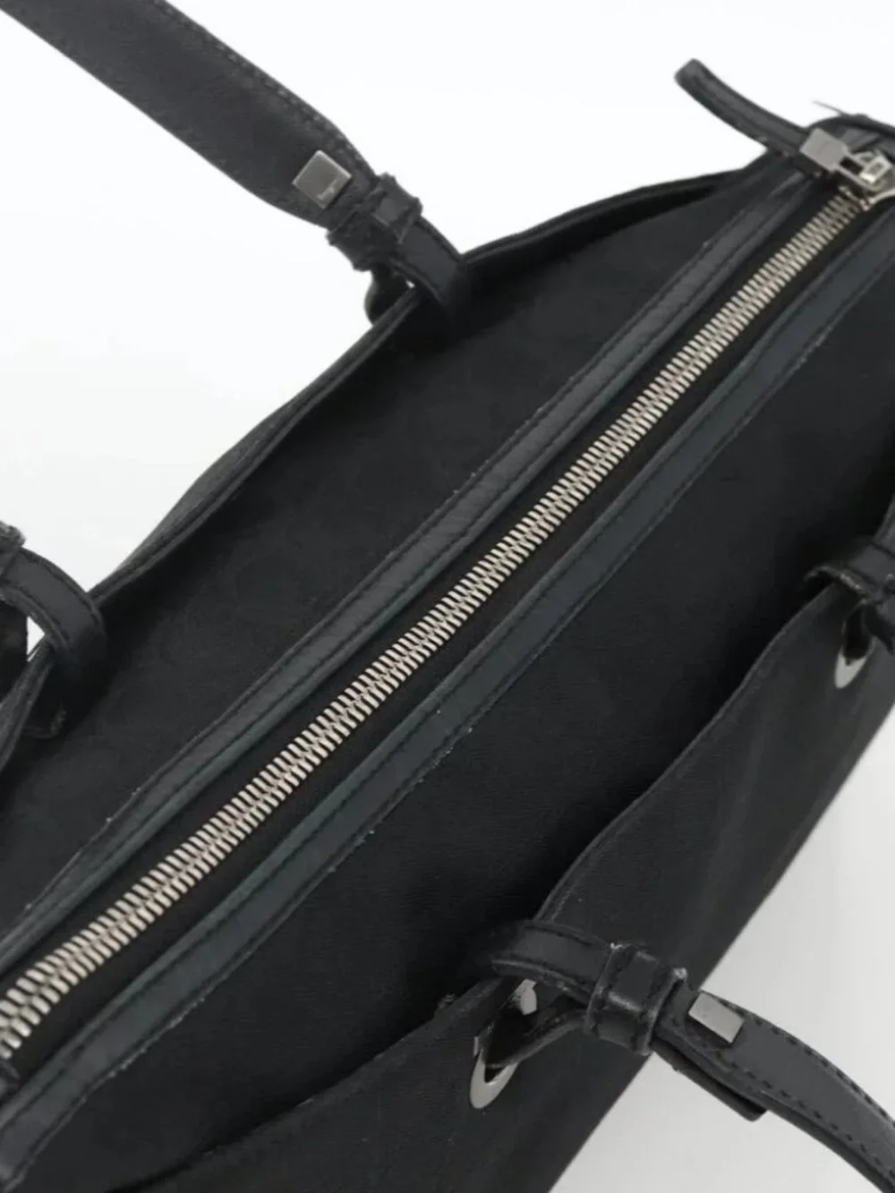 Salvatore Ferragamo Shoulder Bag Canvas Black Silver Auth ka3648